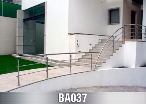 BA037