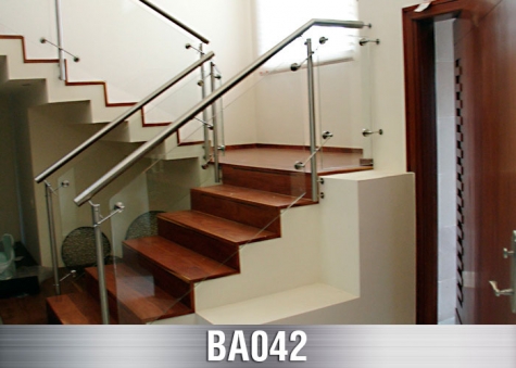 BA042