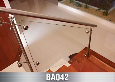 BA042