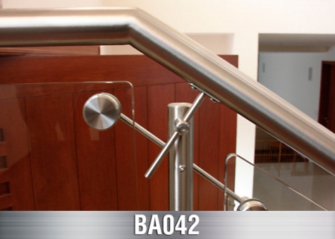 BA042