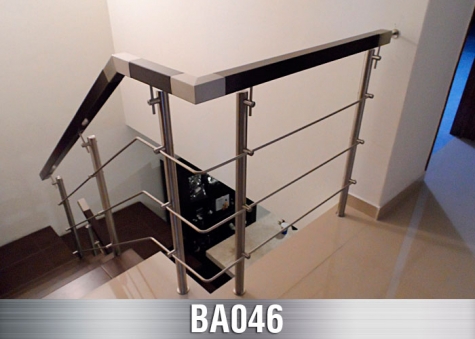 BA046