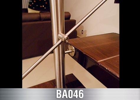 BA046