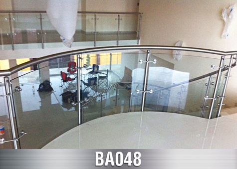 BA048