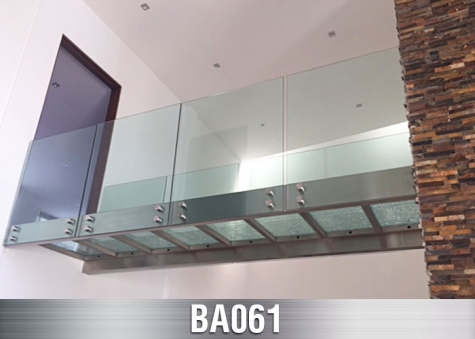 BA061