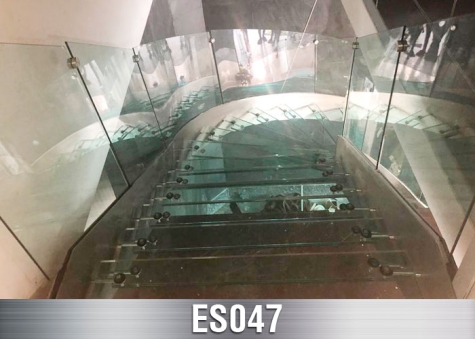 ES047