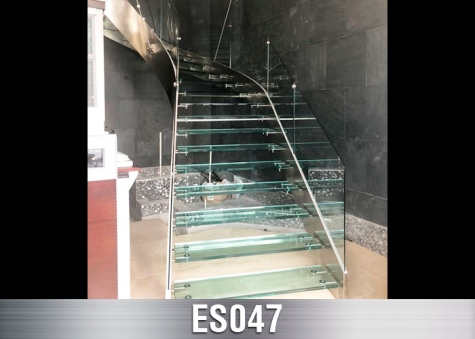 ES047