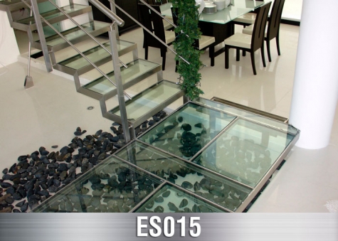 ES015