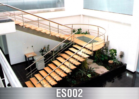 ES002