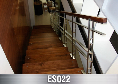 ES022