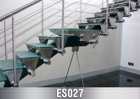 ES027