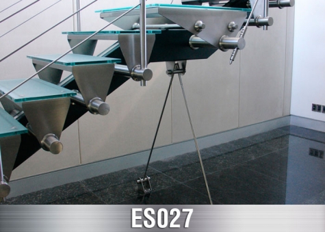 ES027