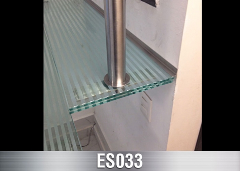 ES033