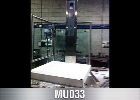 MU033